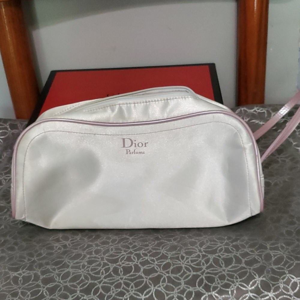 Dior Parfums bag 5 x 10.5 x 3